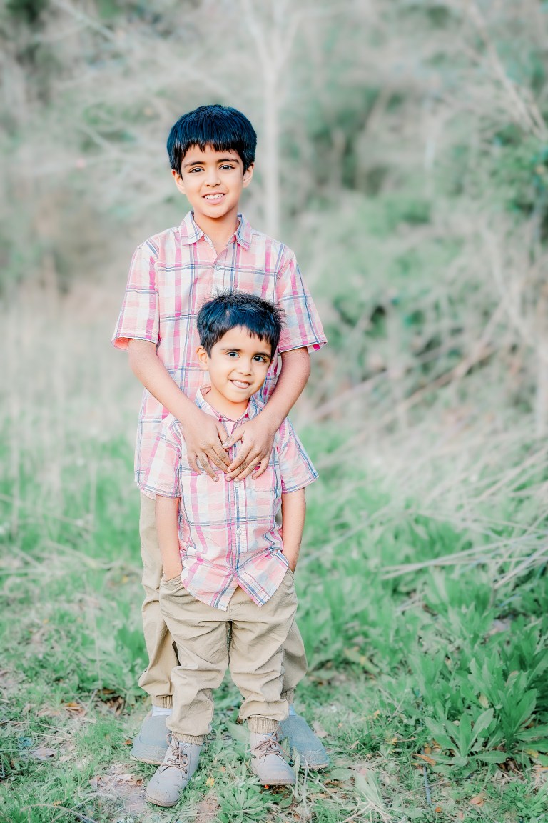 Furqan Saleemi’s Expertise in Capturing the Essence of Families